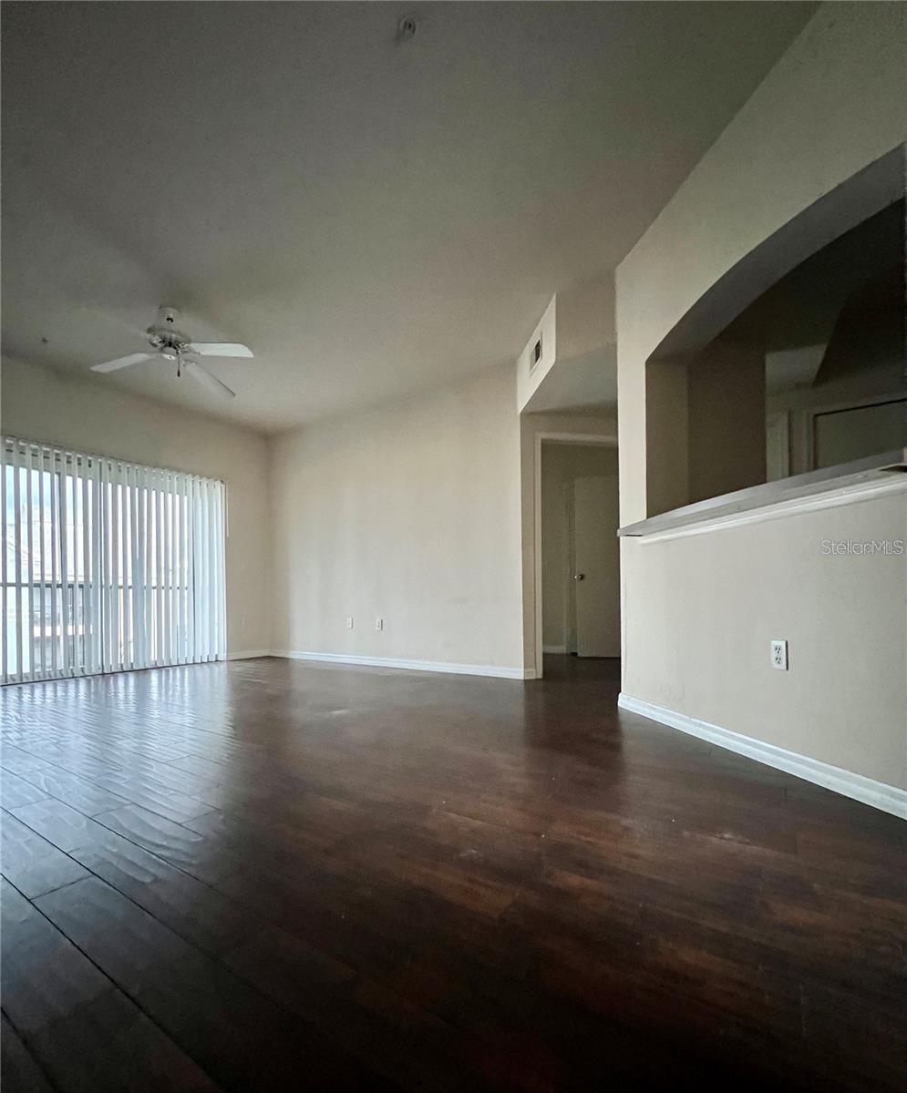 ARBORS AT CARROLLWOOD A CONDOM - Residential Lease