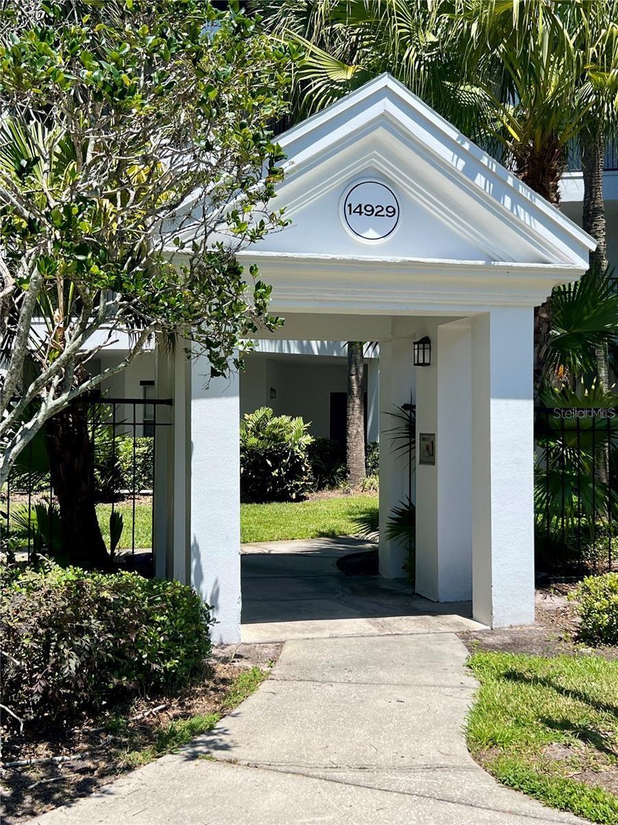 ARBORS AT CARROLLWOOD A CONDOM - Residential Lease