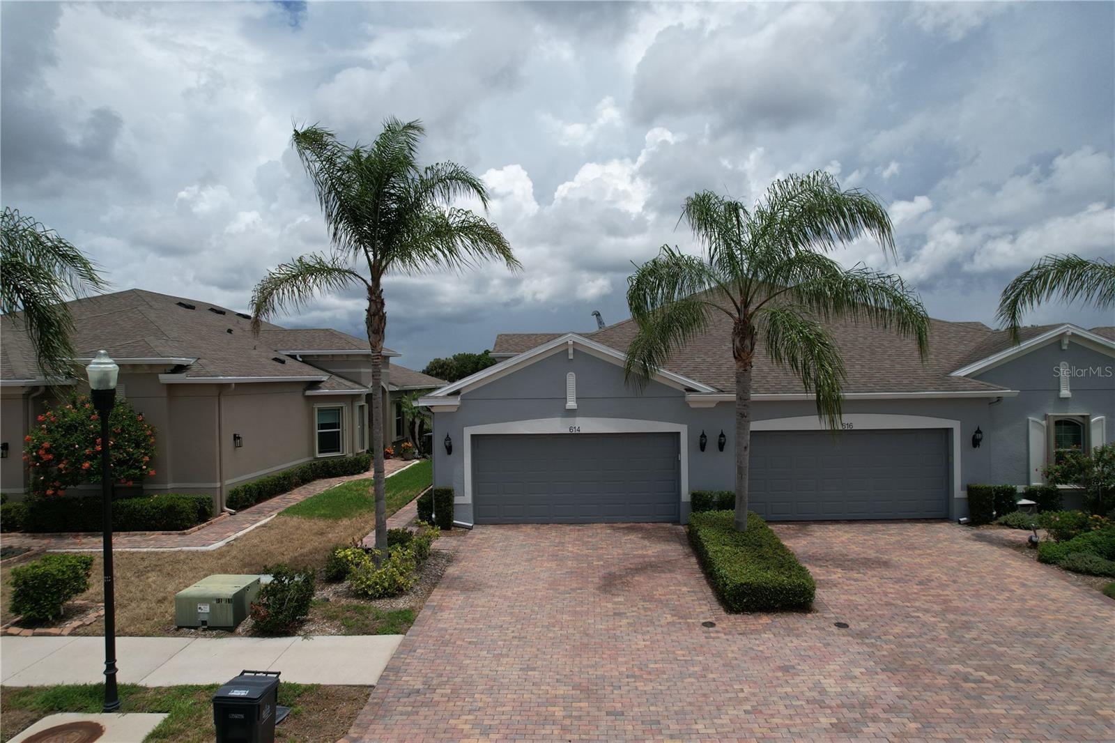SUN CITY CENTER UNIT 274 & 2 - Residential