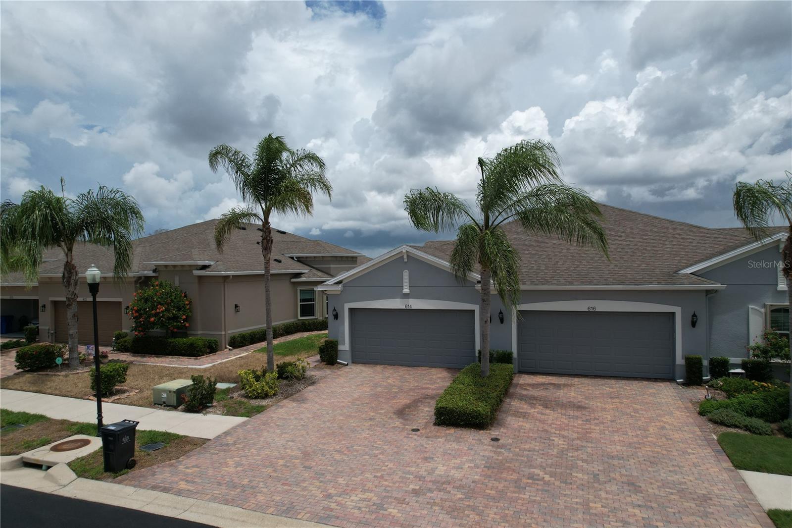 SUN CITY CENTER UNIT 274 & 2 - Residential