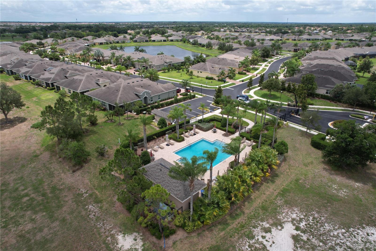 SUN CITY CENTER UNIT 274 & 2 - Residential
