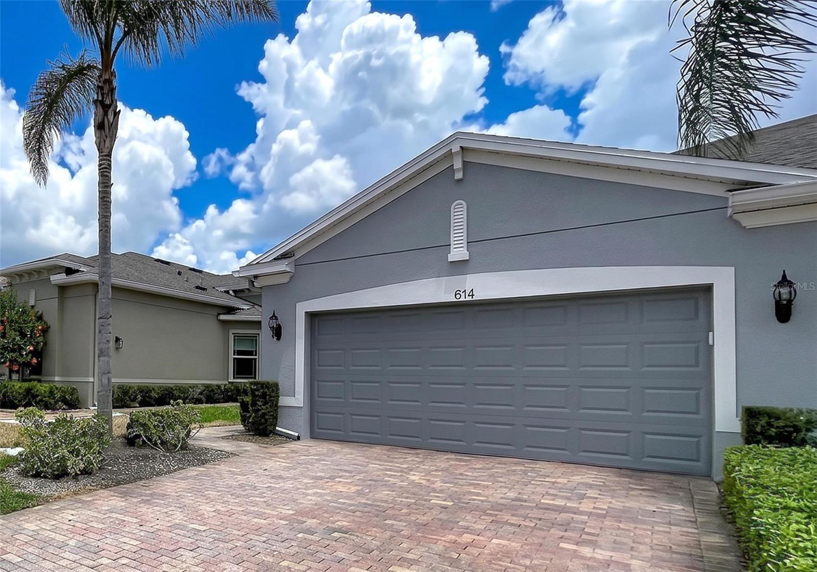 SUN CITY CENTER UNIT 274 & 2 - Residential