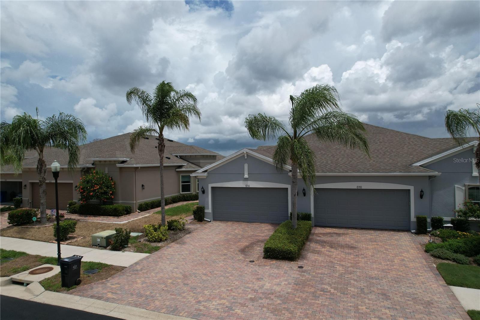SUN CITY CENTER UNIT 274 & 2 - Residential