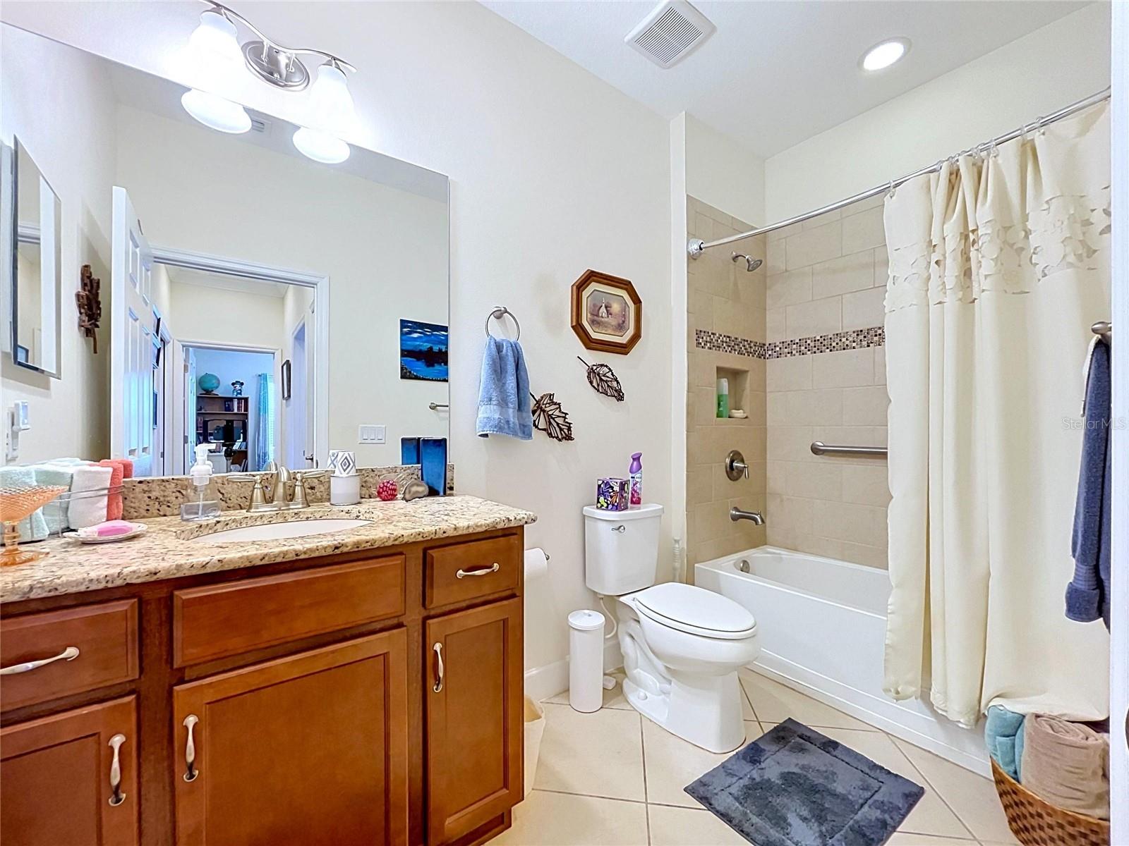 SUN CITY CENTER UNIT 274 & 2 - Residential