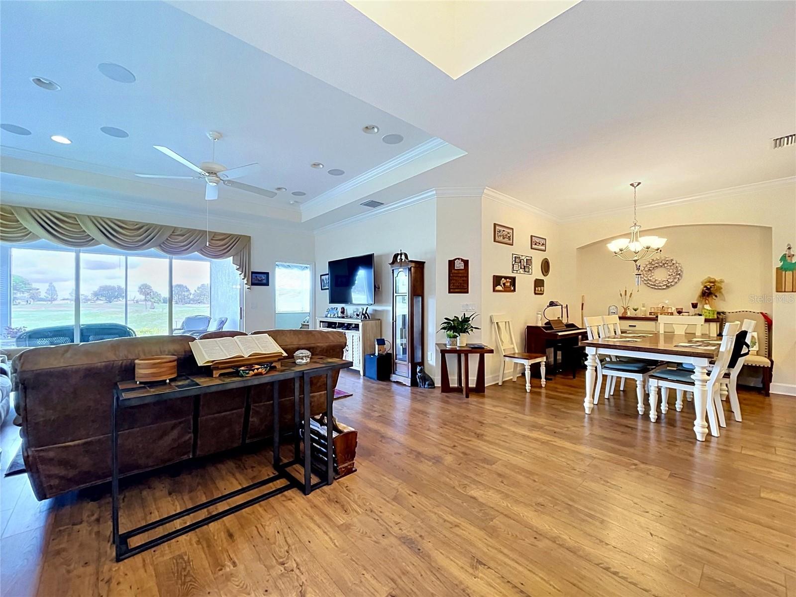 SUN CITY CENTER UNIT 274 & 2 - Residential