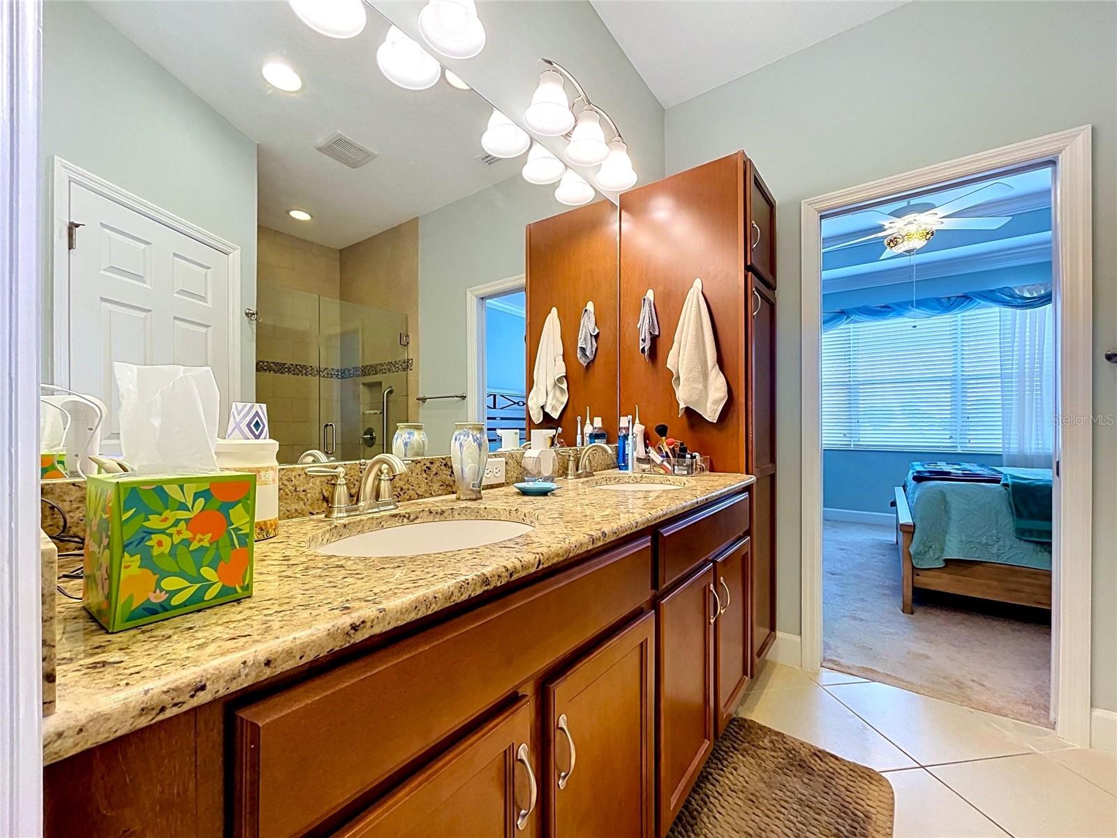 SUN CITY CENTER UNIT 274 & 2 - Residential