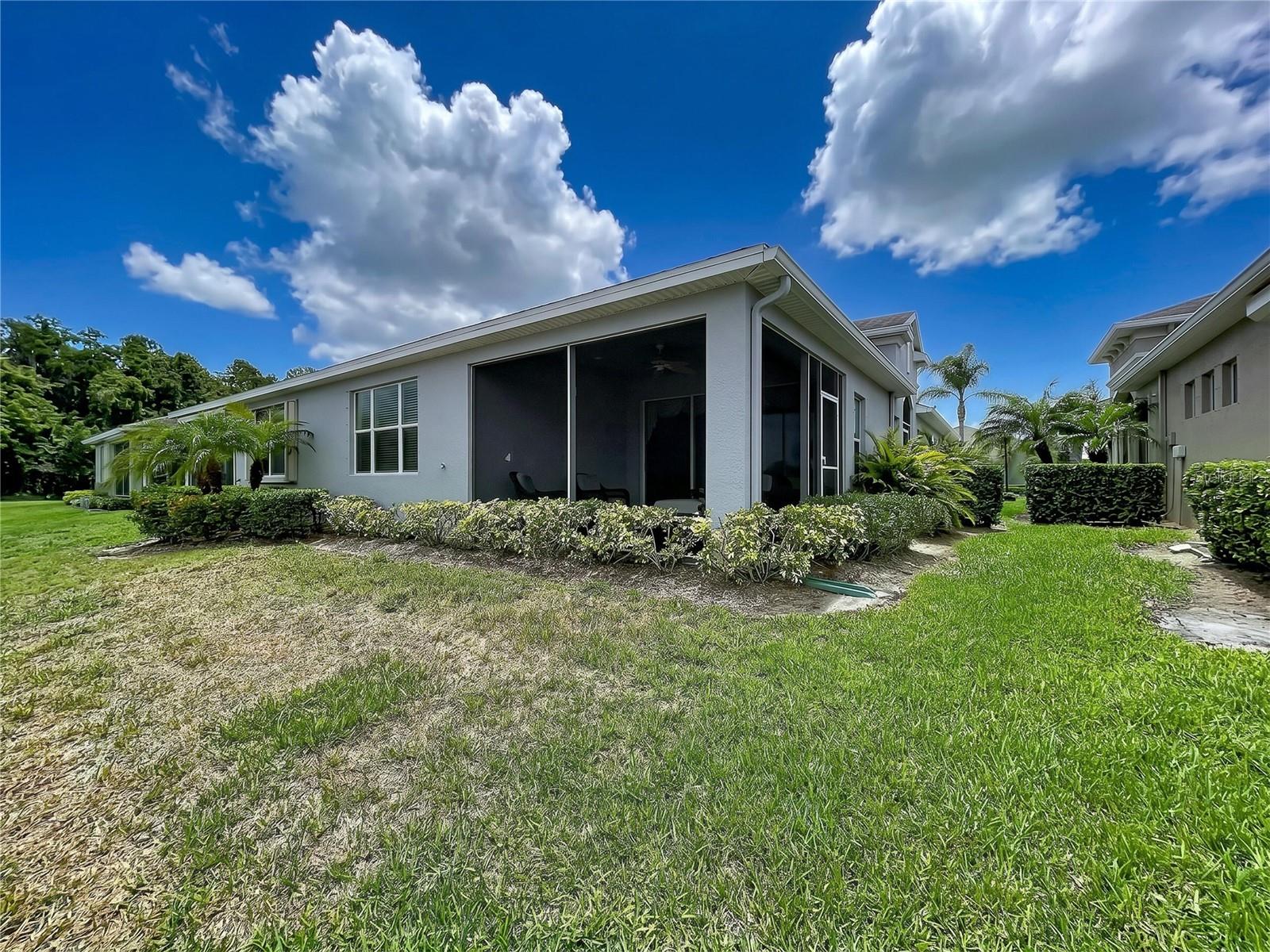 SUN CITY CENTER UNIT 274 & 2 - Residential