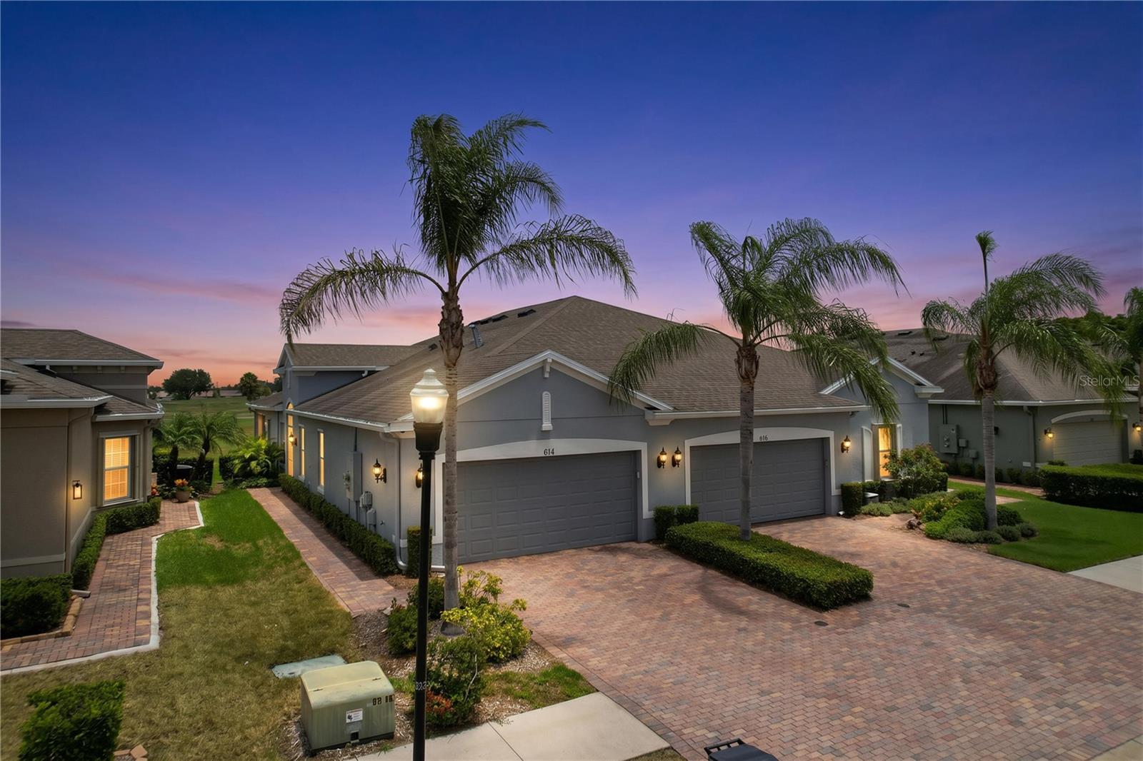 SUN CITY CENTER UNIT 274 & 2 - Residential