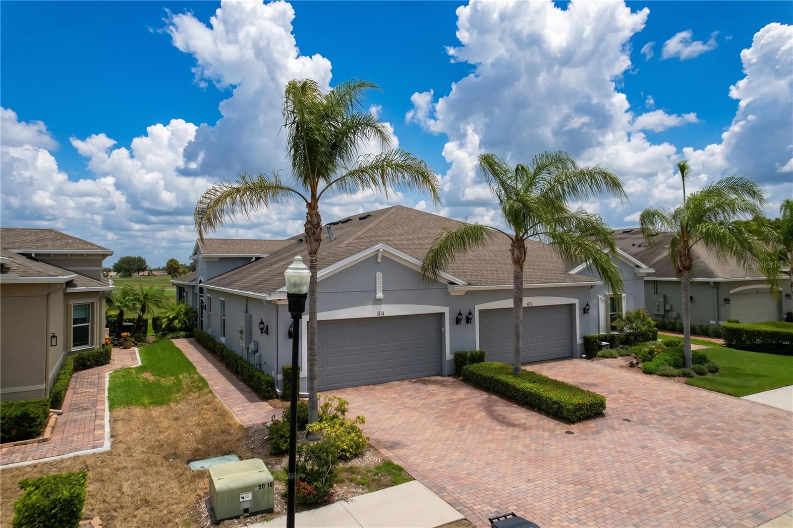 SUN CITY CENTER UNIT 274 & 2 - Residential