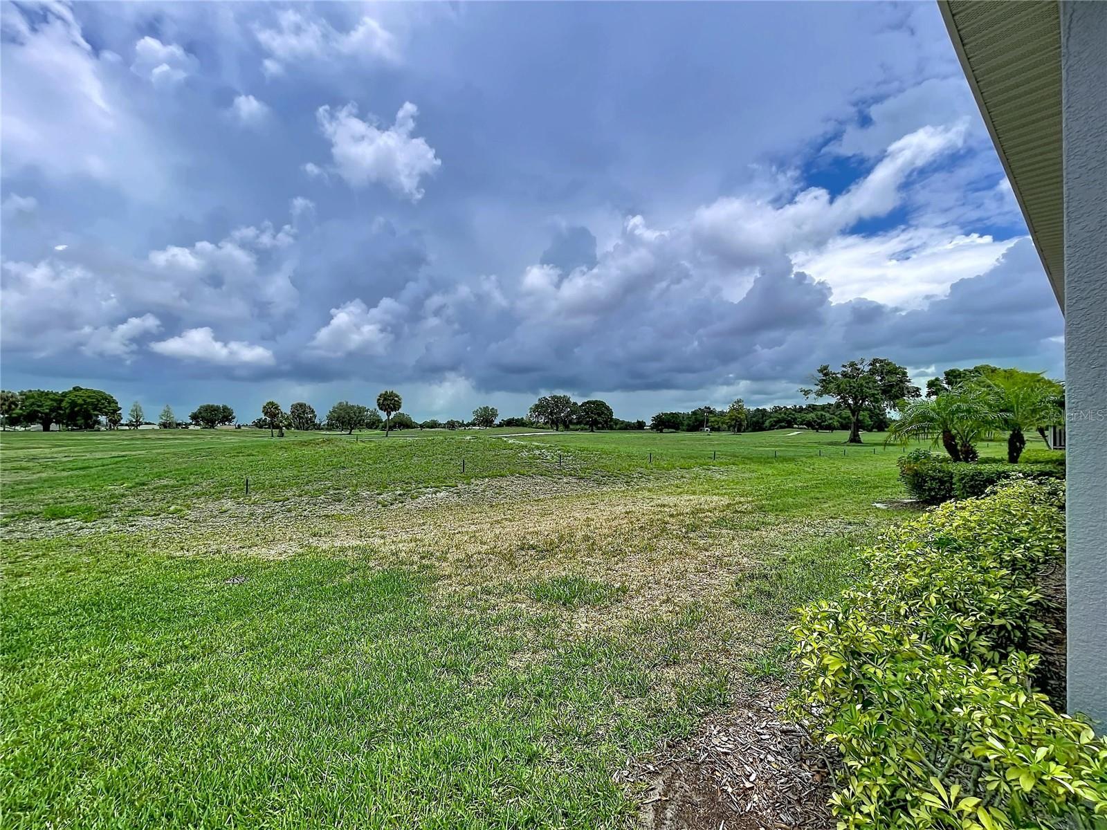 SUN CITY CENTER UNIT 274 & 2 - Residential