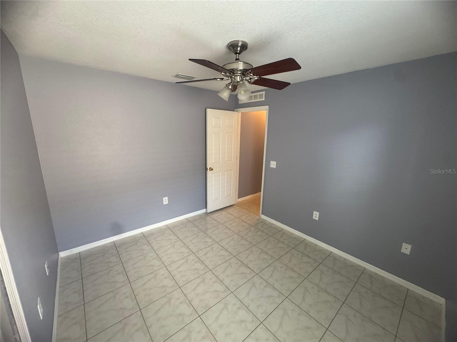 SUNCOAST POINTE VILLAGES 2A 2B & 03 - Residential Lease
