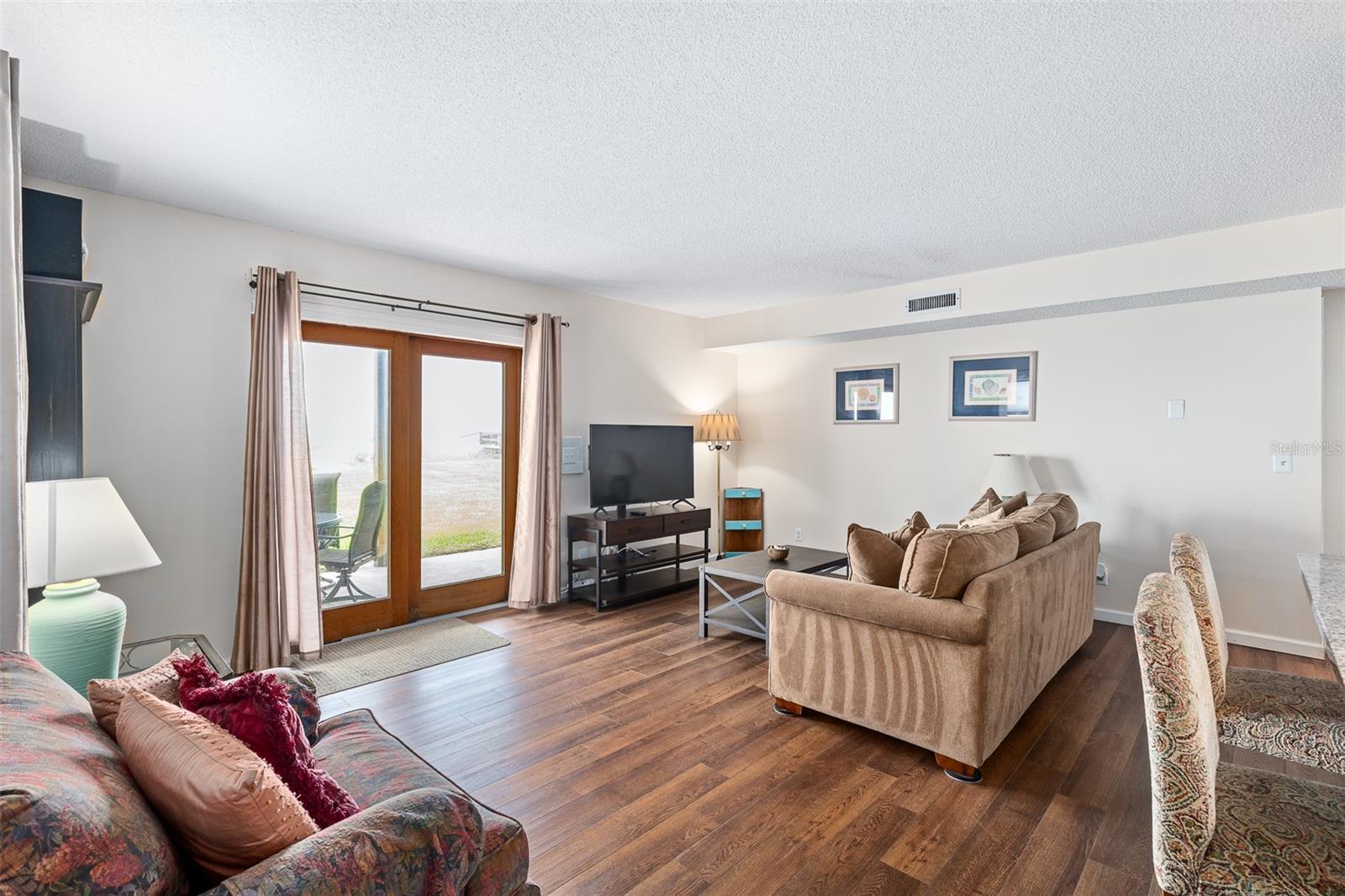 SURFSIDE SUB - Residential Income