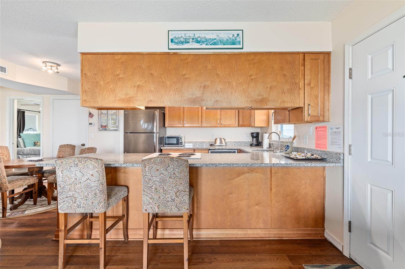 SURFSIDE SUB - Residential Income