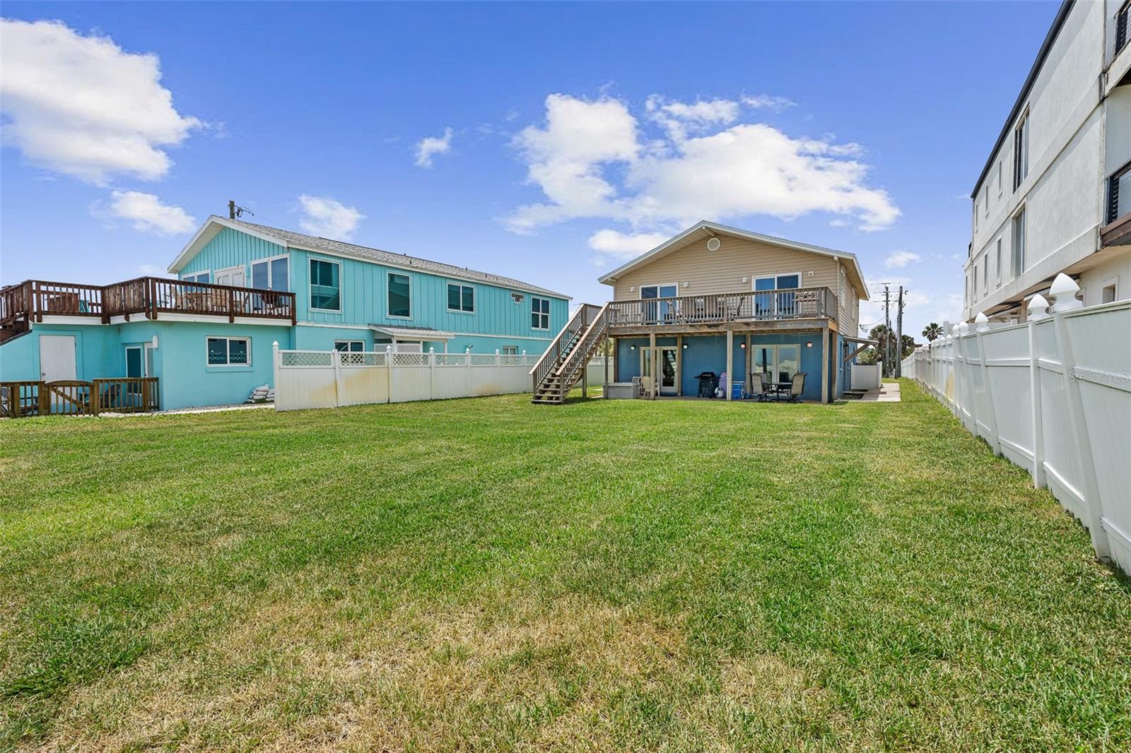 SURFSIDE SUB - Residential Income
