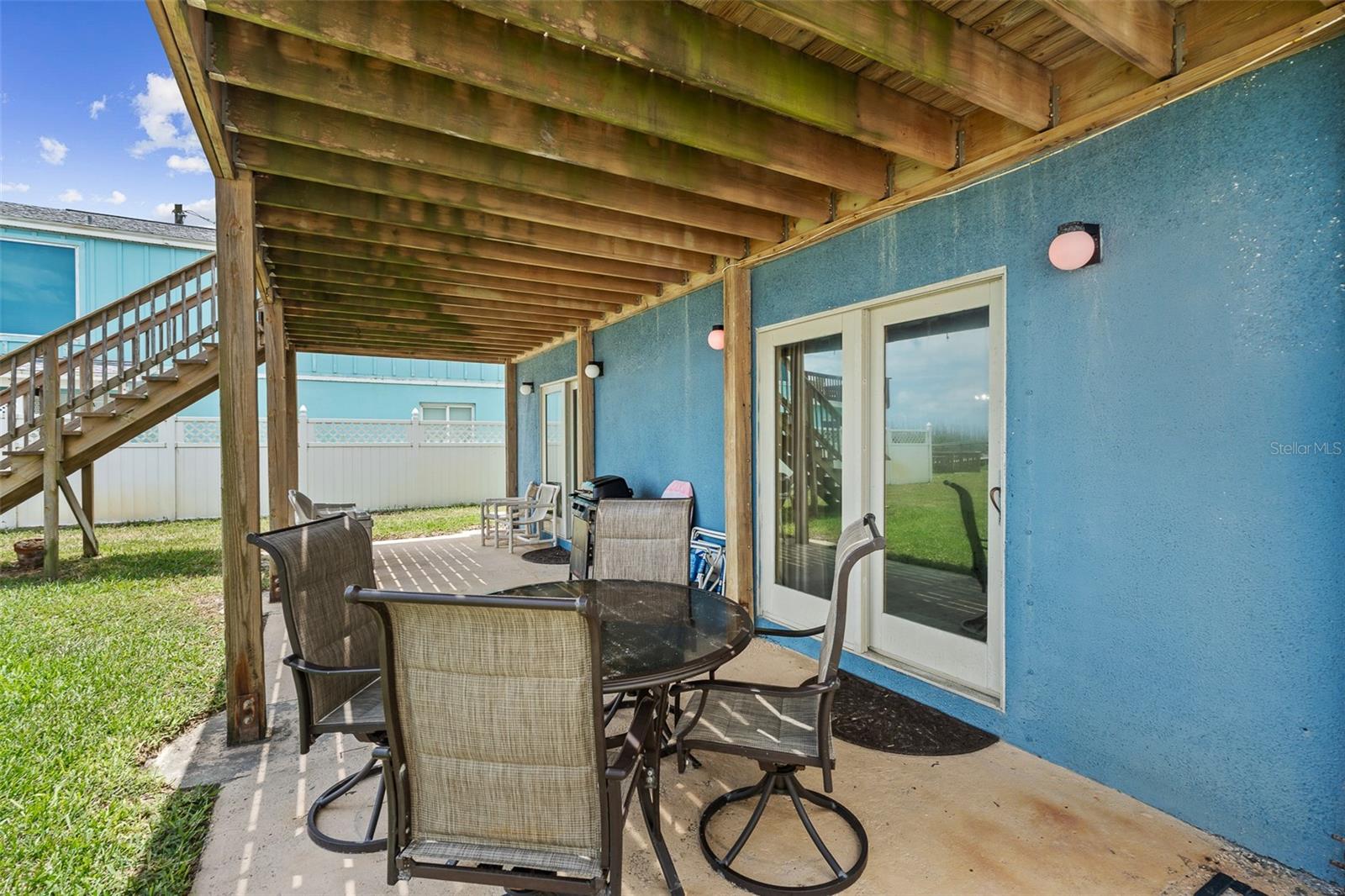 SURFSIDE SUB - Residential Income