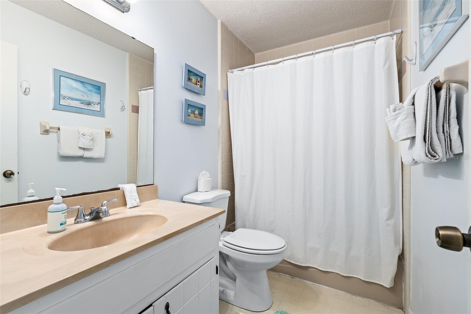 SURFSIDE SUB - Residential Income