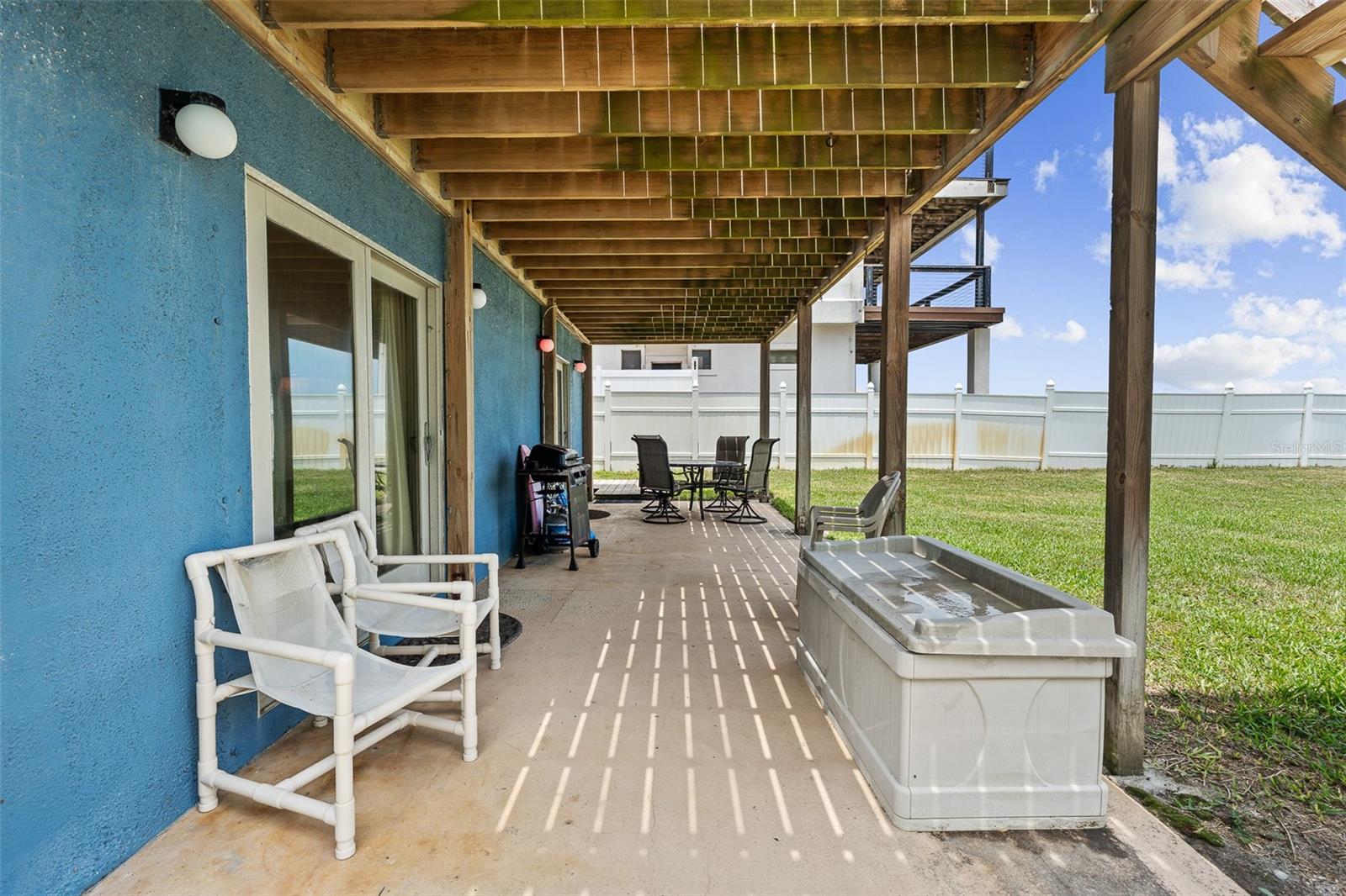 SURFSIDE SUB - Residential Income