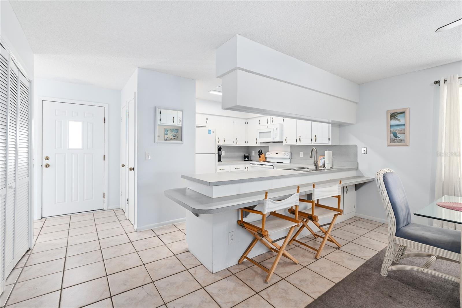 SURFSIDE SUB - Residential Income