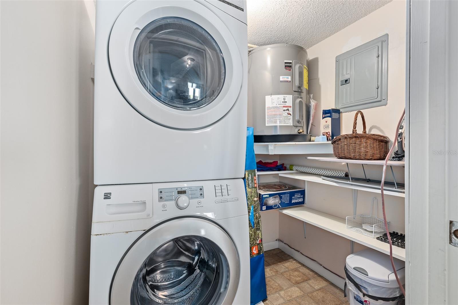 SURFSIDE SUB - Residential Income