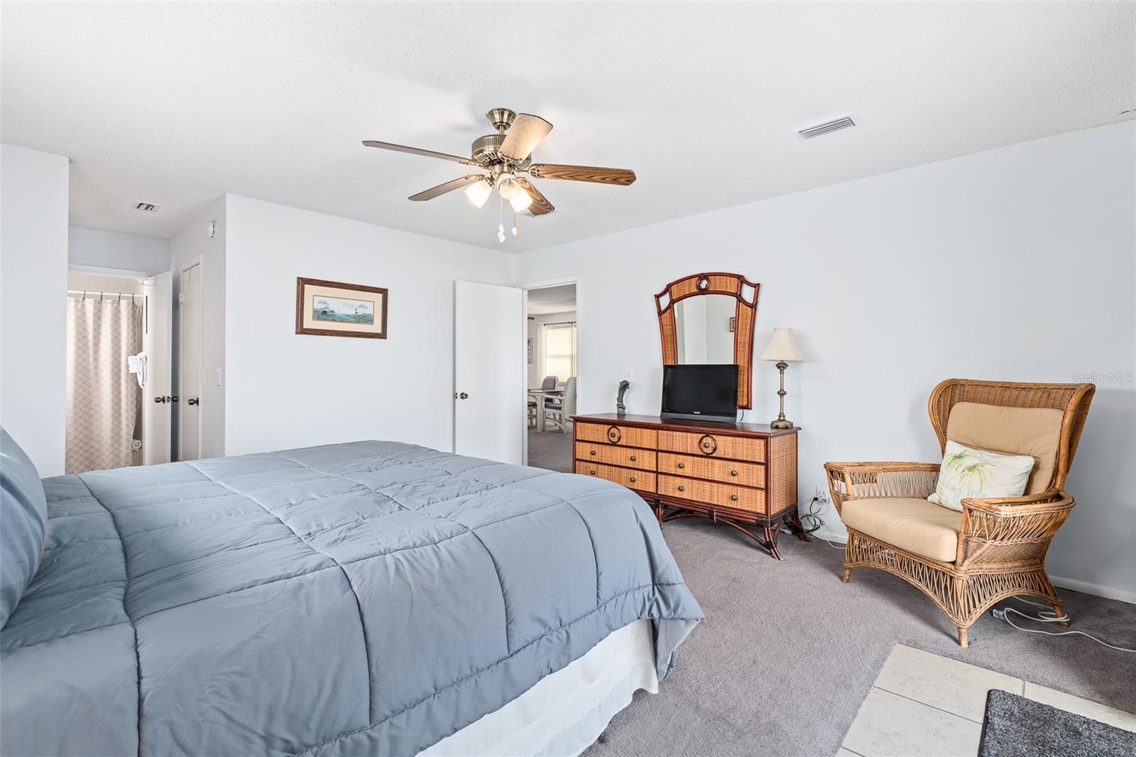 SURFSIDE SUB - Residential Income