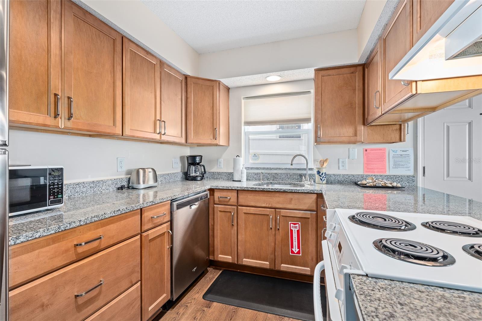 SURFSIDE SUB - Residential Income