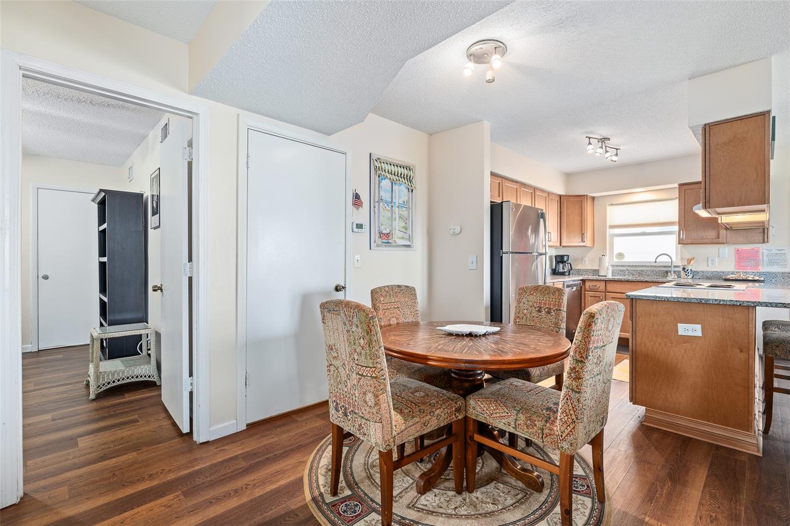 SURFSIDE SUB - Residential Income