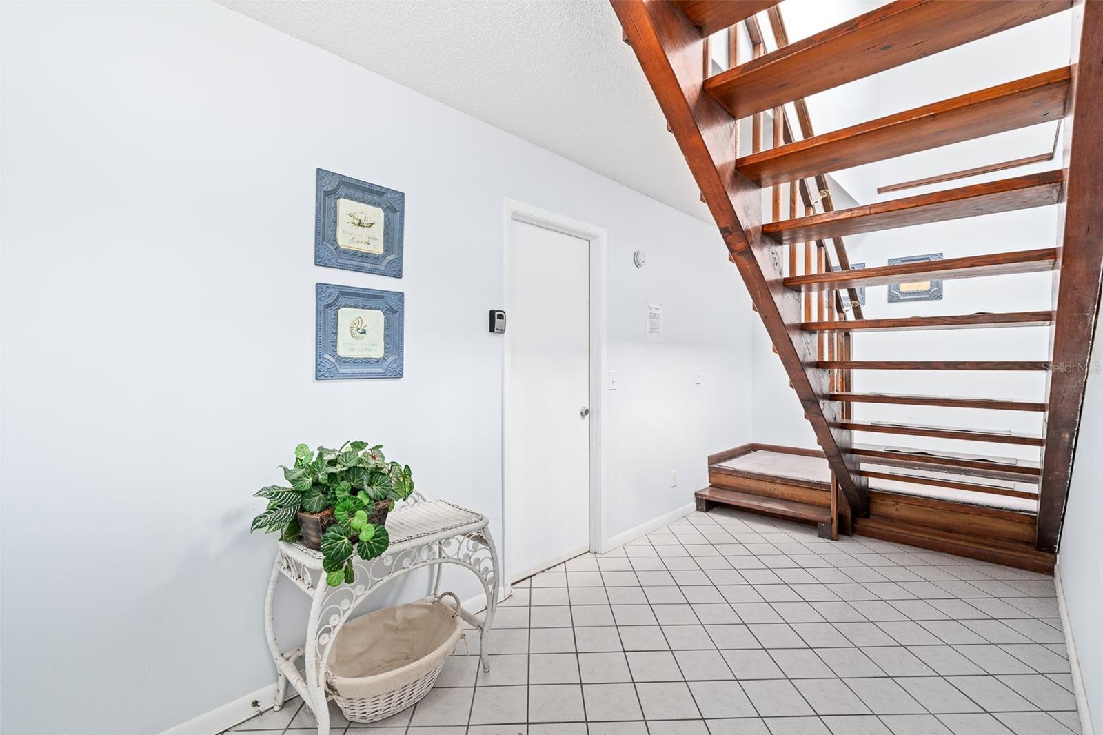 SURFSIDE SUB - Residential Income