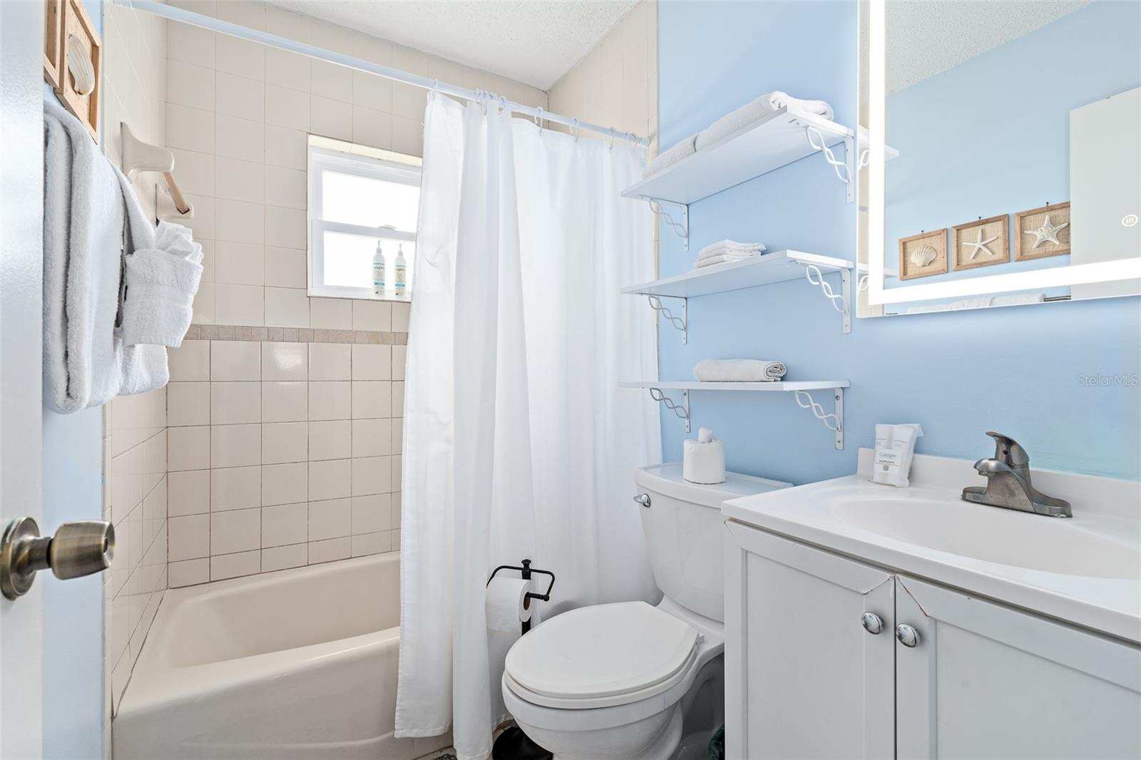 SURFSIDE SUB - Residential Income