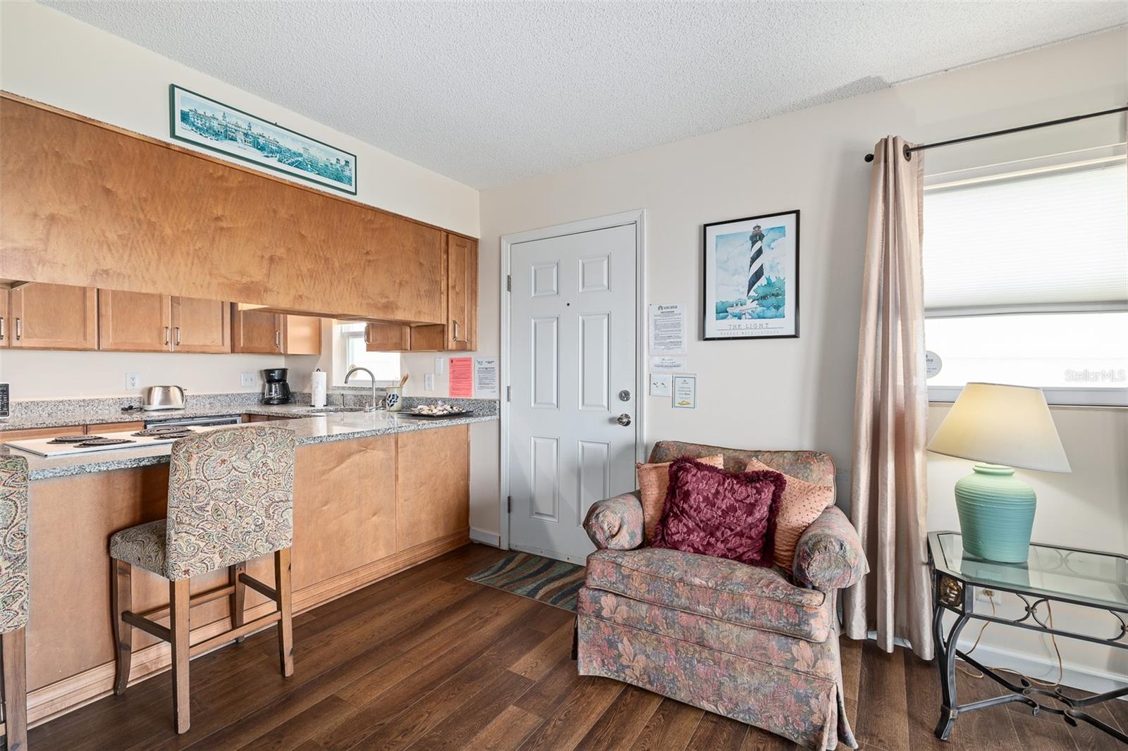 SURFSIDE SUB - Residential Income