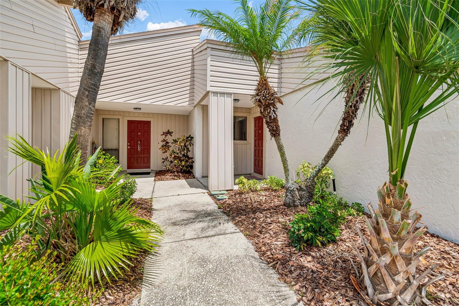 MEADOW OAKS A CONDO - Residential