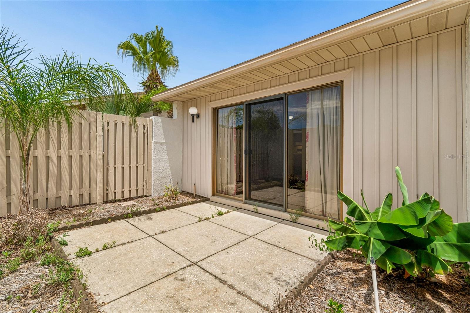 MEADOW OAKS A CONDO - Residential