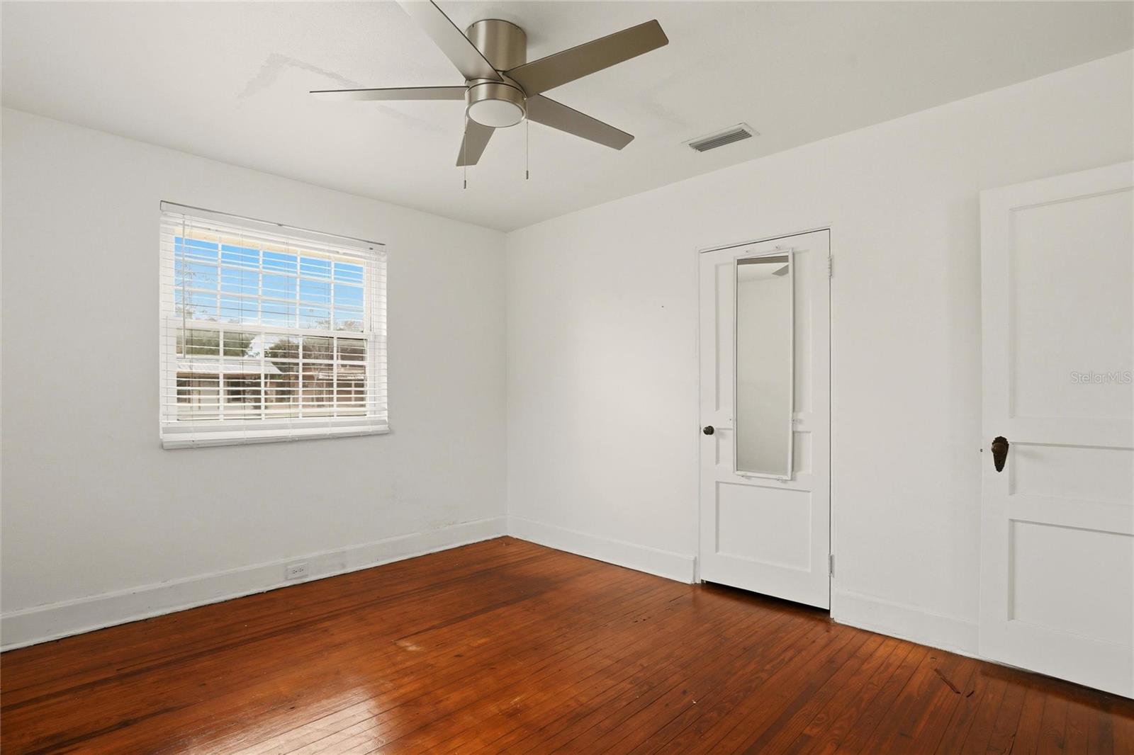 EMMA C JOHNSON WEST END - Residential