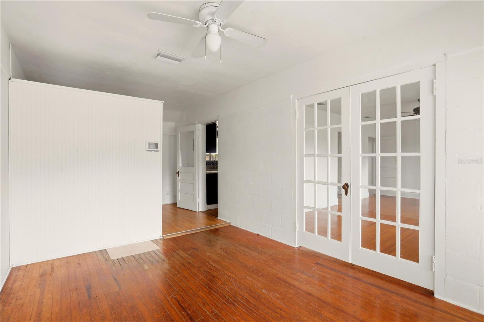 EMMA C JOHNSON WEST END - Residential