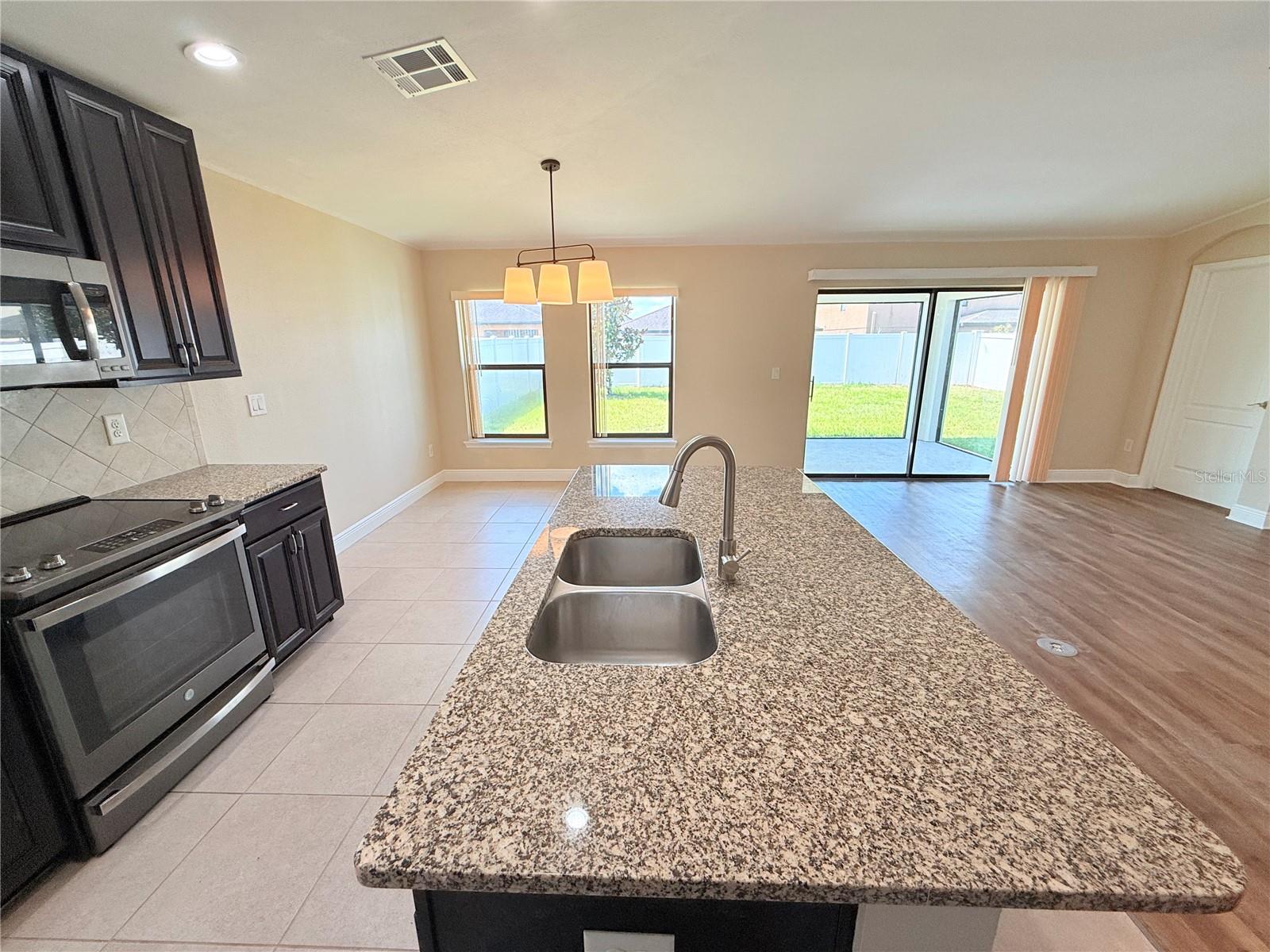 HIGHLAND ESTATES PH 2B - Residential