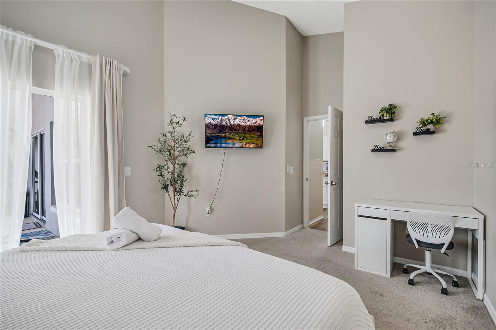 ORCHID EDGE AT CRESCENT LAKES UNIT 2 - Residential