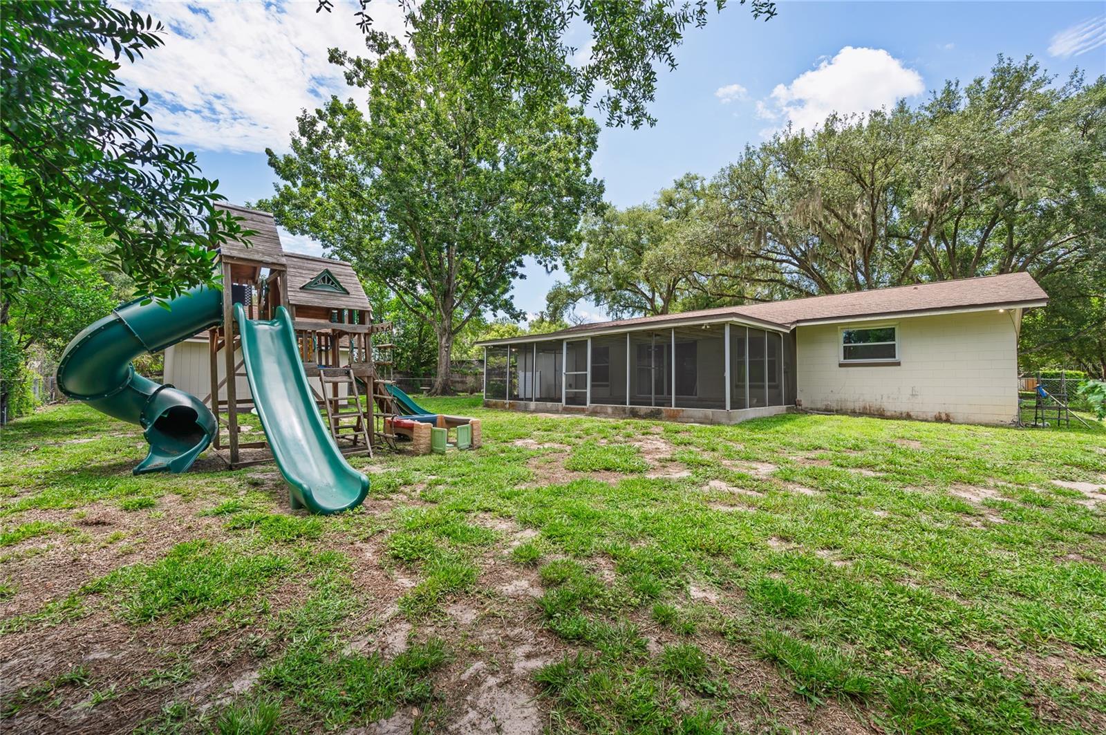 SANLANDO - Residential