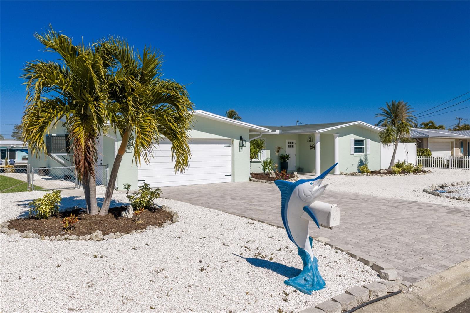 FLAMINGO CAY SECOND UNIT - Residential