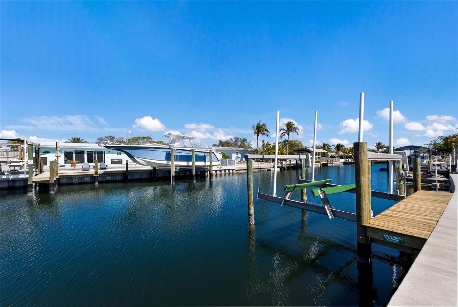FLAMINGO CAY SECOND UNIT - Residential