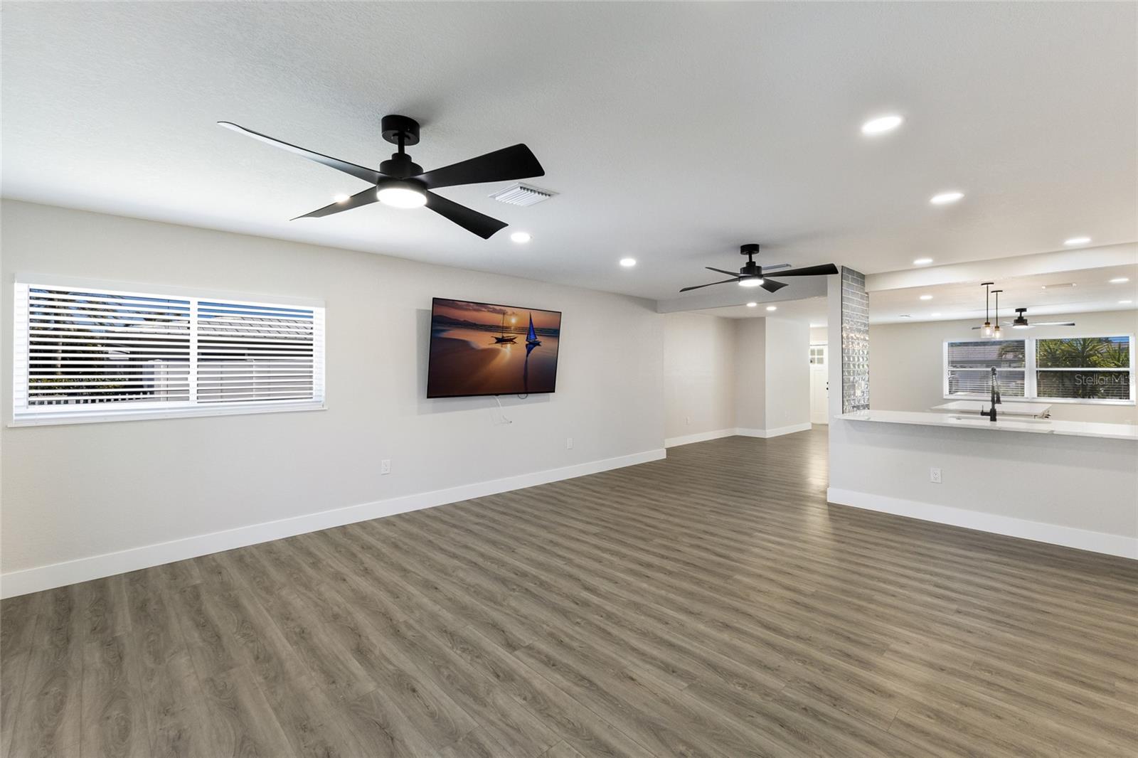 FLAMINGO CAY SECOND UNIT - Residential