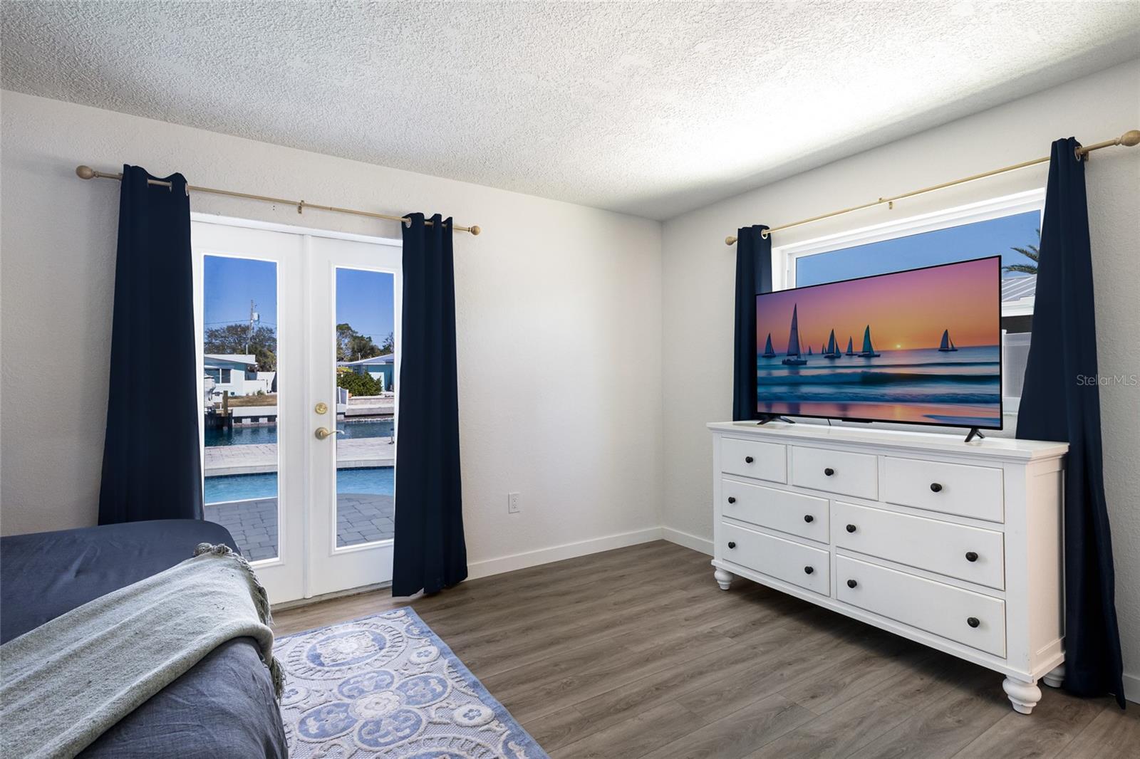 FLAMINGO CAY SECOND UNIT - Residential
