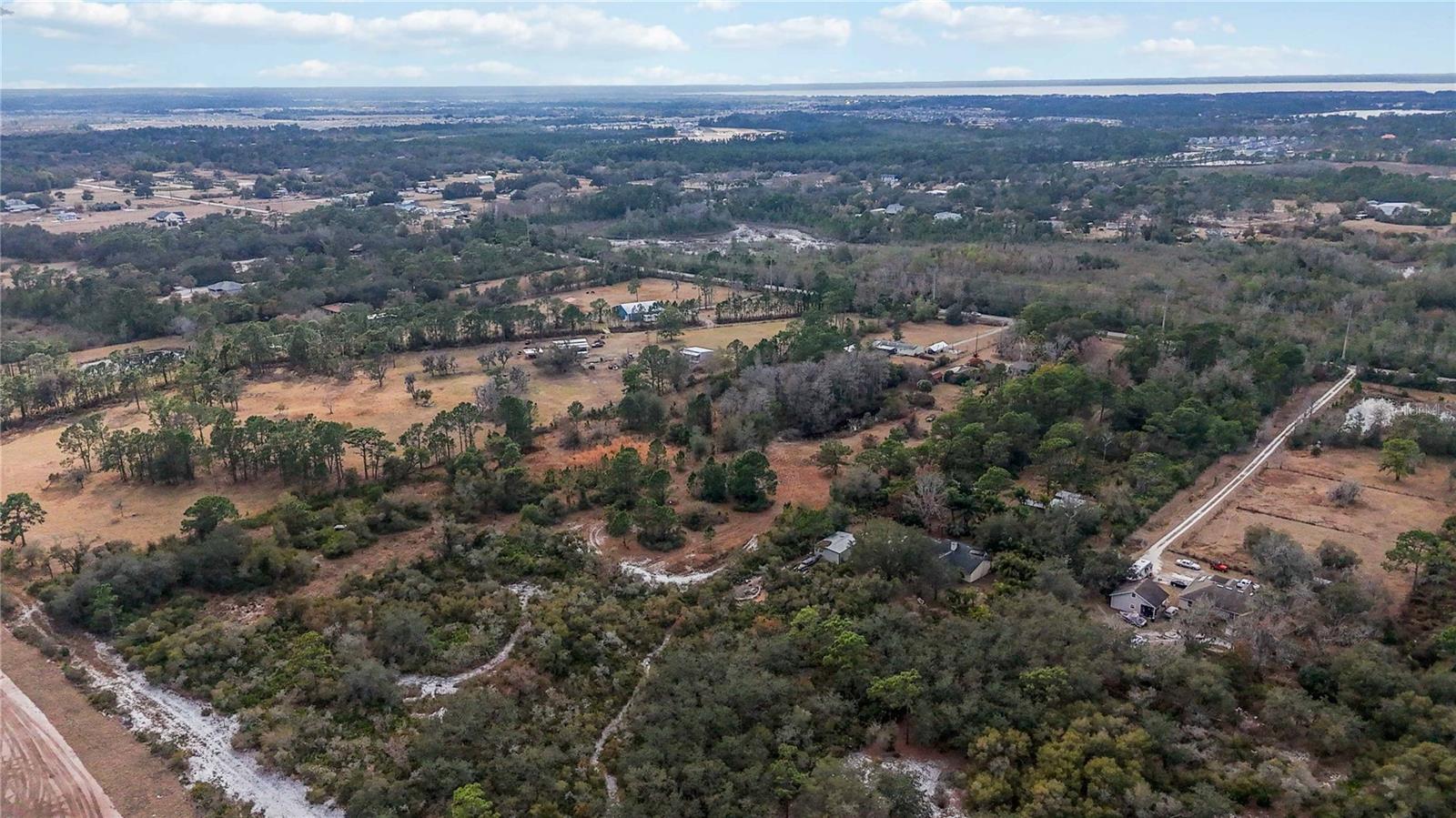COUNTRY MEADOW NORTH - Land