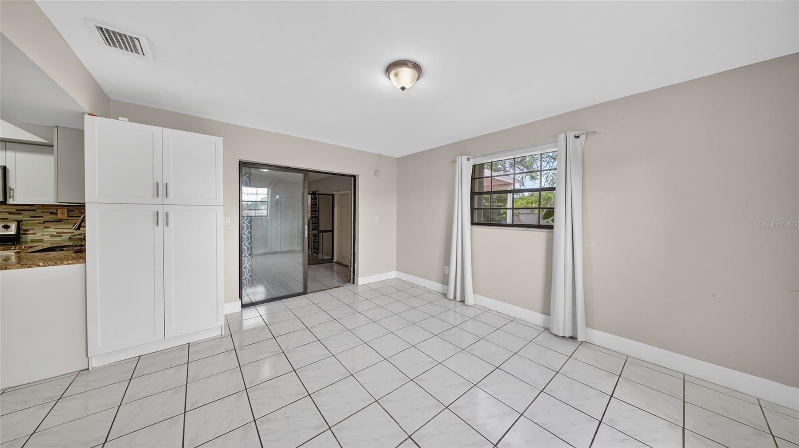 SOUTHLAND PINES - Residential