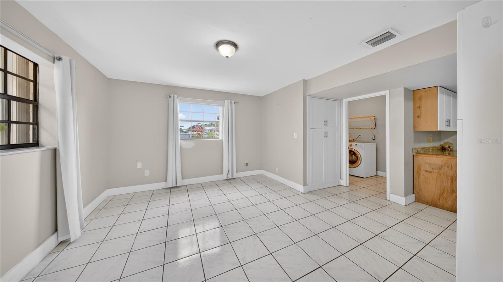 SOUTHLAND PINES - Residential
