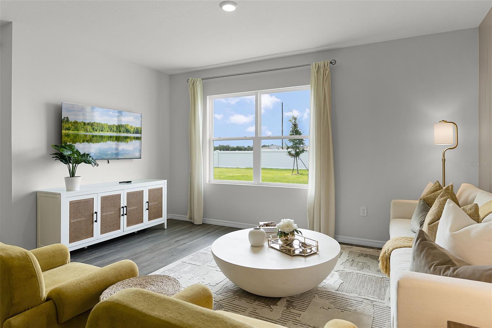 HARMONY ON LAKE ELOISE - Residential