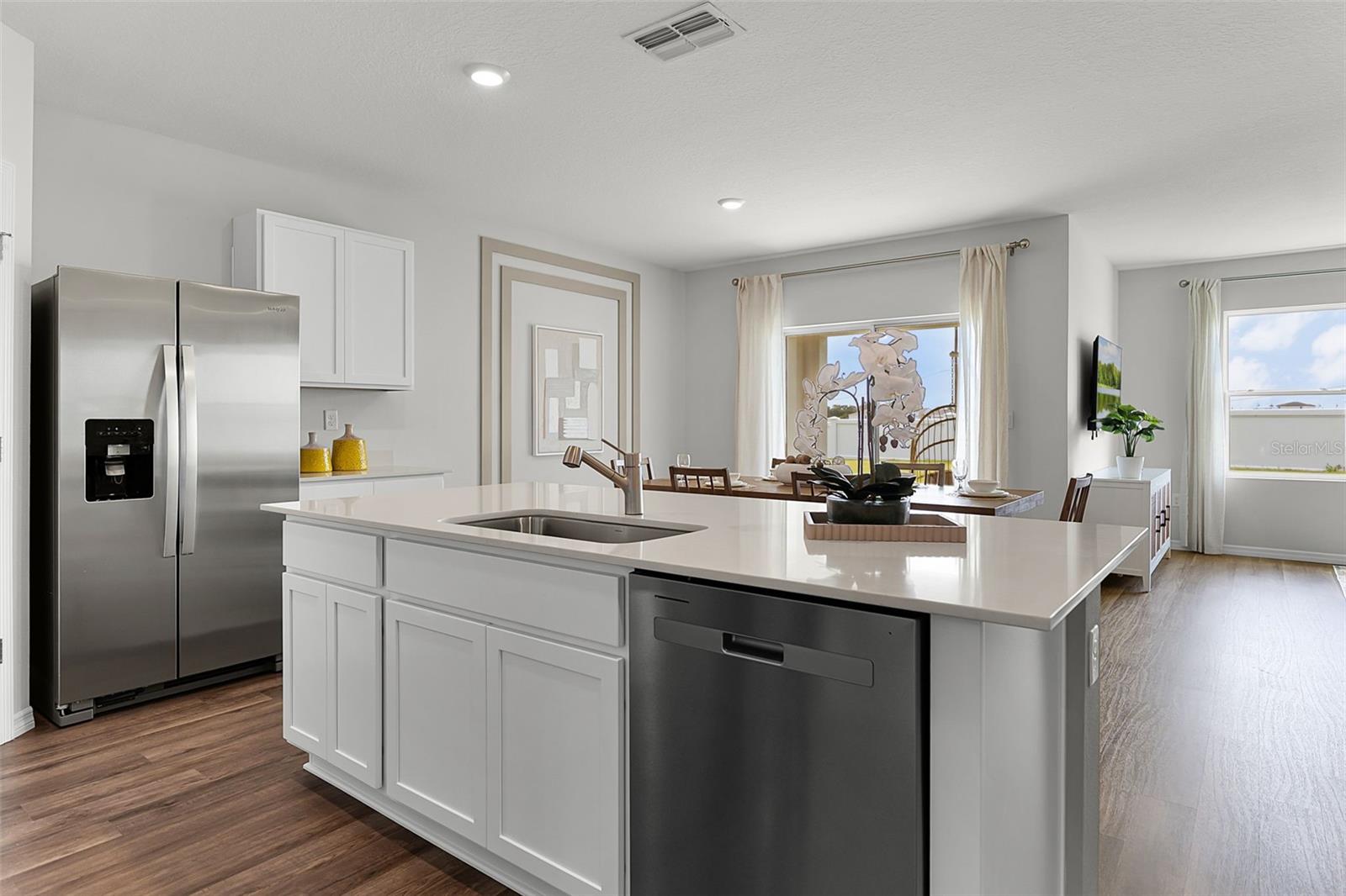 HARMONY ON LAKE ELOISE - Residential