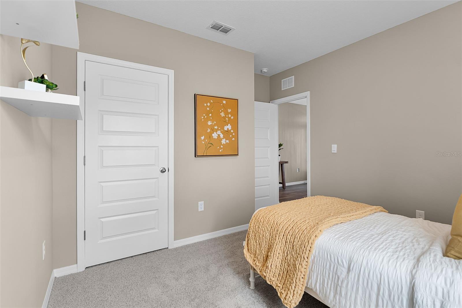 HARMONY ON LAKE ELOISE - Residential