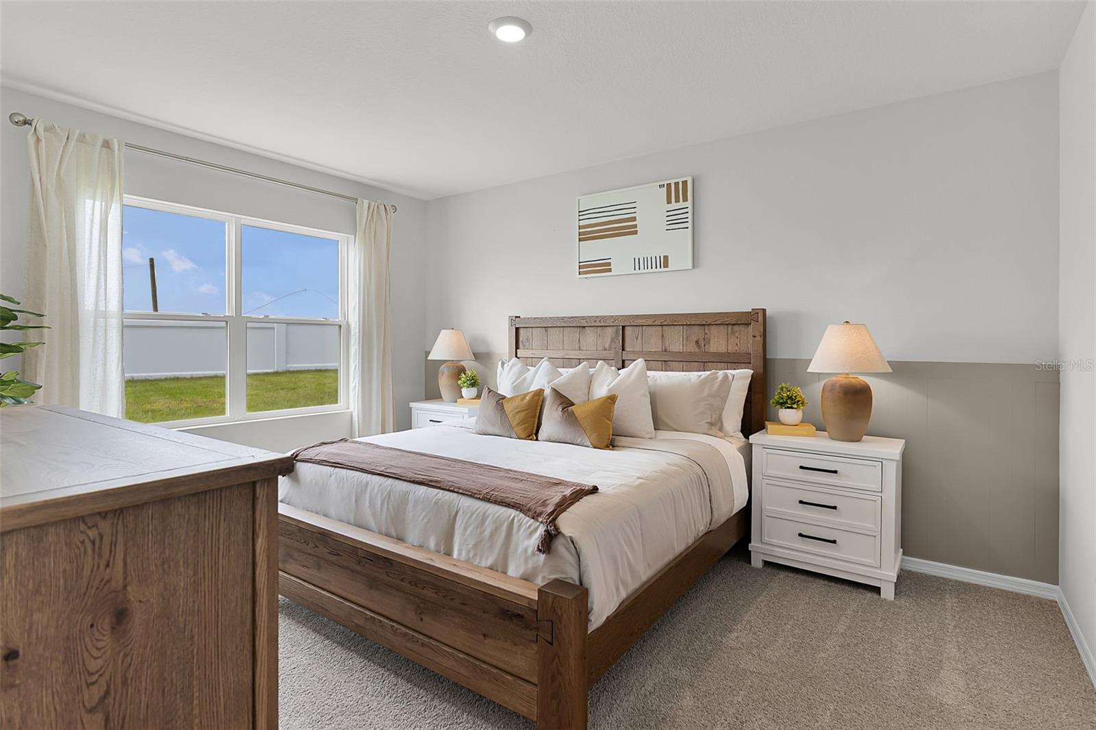 HARMONY ON LAKE ELOISE - Residential