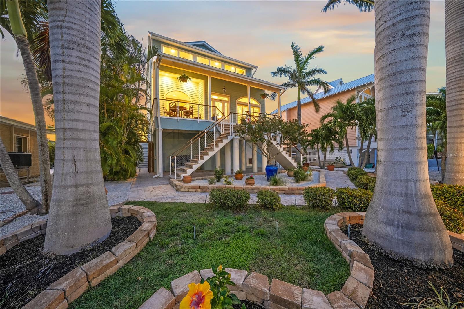 LONGBEACH VILLAGE - Residential