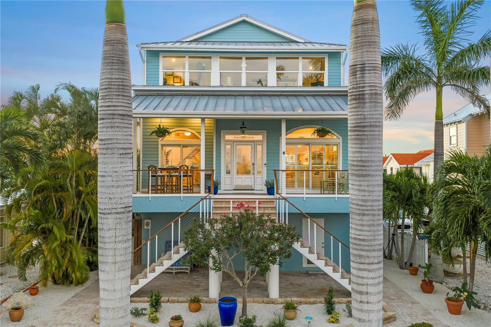 LONGBEACH VILLAGE - Residential