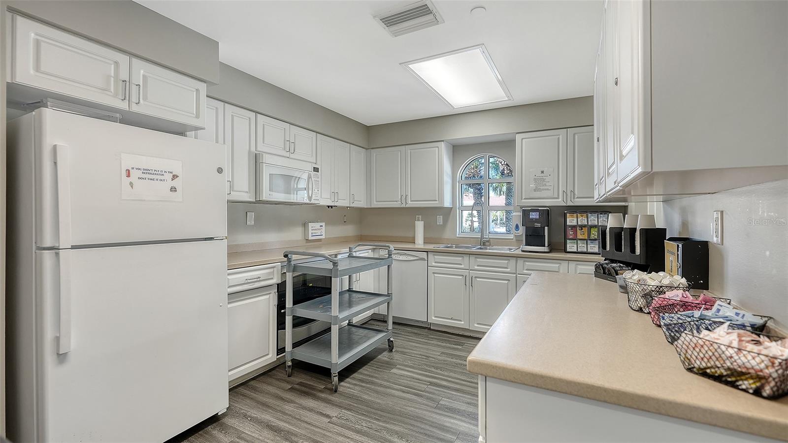 VILLAGEWALK - Residential